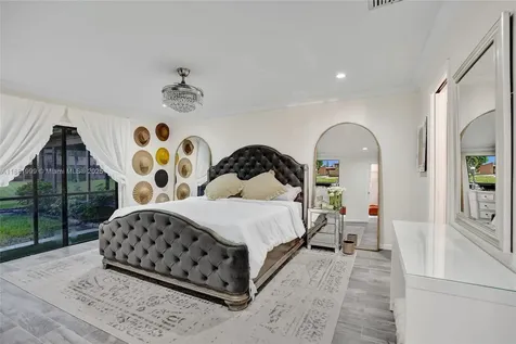 6188 Pine Tree Lane Tamarac FL 33319