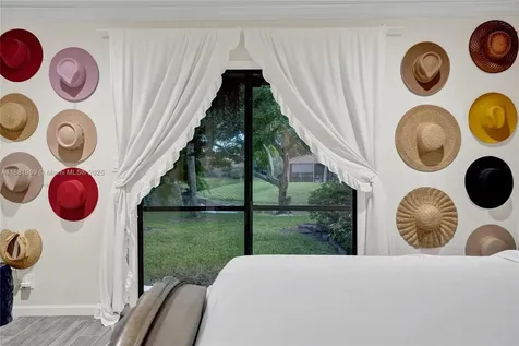 6188 Pine Tree Lane Tamarac FL 33319