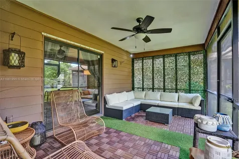 6188 Pine Tree Lane Tamarac FL 33319