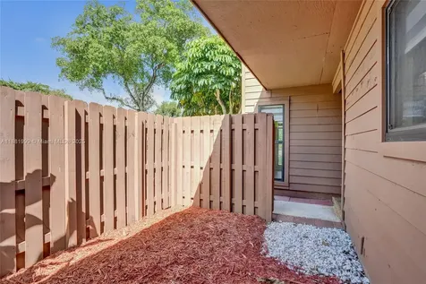 6188 Pine Tree Lane Tamarac FL 33319