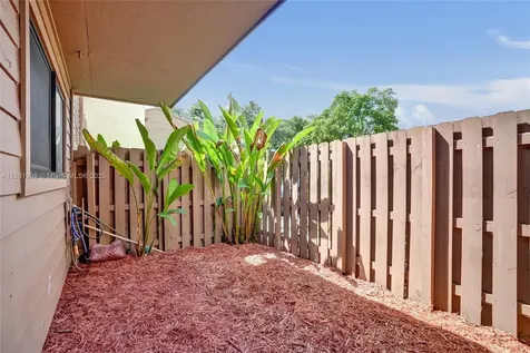 6188 Pine Tree Lane Tamarac FL 33319