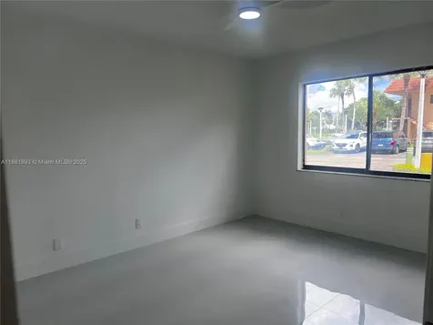 170 Lakeview Drive Weston FL 33326