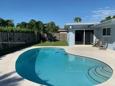 10610 NW 22nd Street Pembroke Pines FL 33026