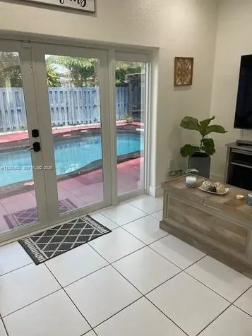 18214 SW 144th Place Miami FL 33177