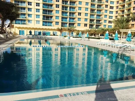 2501 S Ocean Drive Hollywood FL 33019