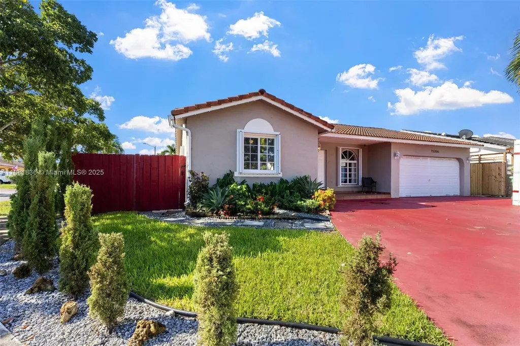 15266 SW 178th Terrace Miami FL 33187