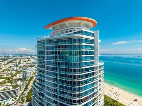 100 S Pointe Drive Miami Beach FL 33139