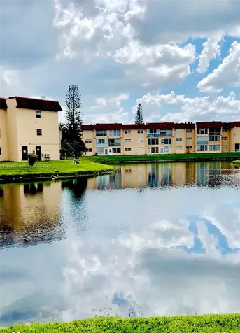8881 Sunrise Lakes Boulevard Sunrise FL 33322
