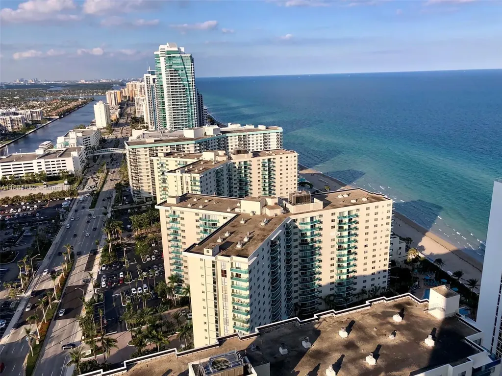 4111 S Ocean Drive Hollywood FL 33019