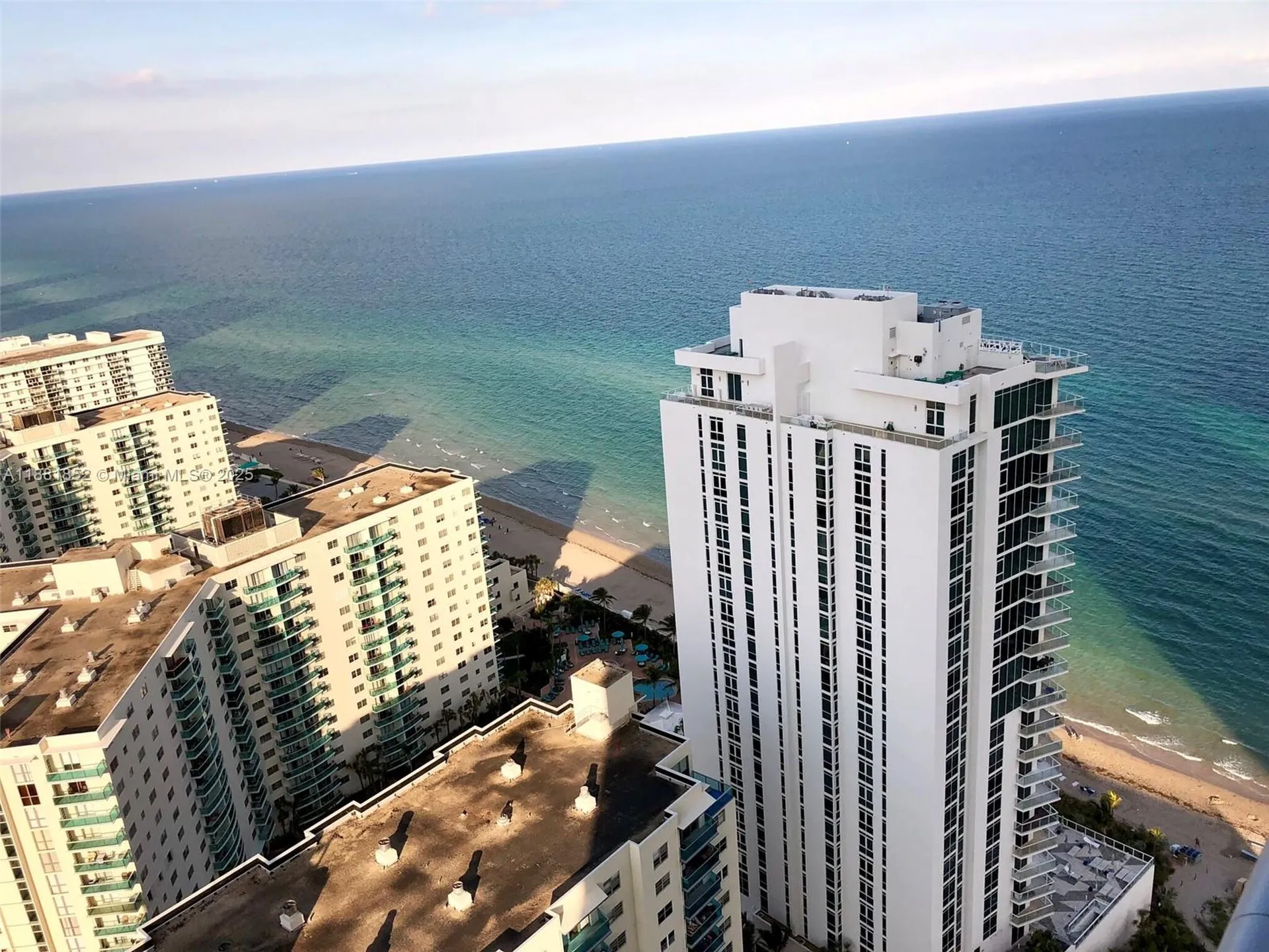 4111 S Ocean Drive Hollywood FL 33019