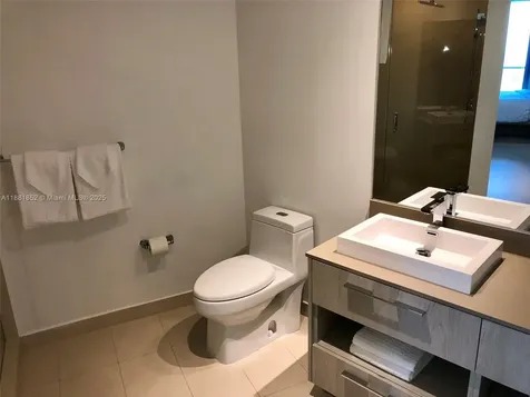 4111 S Ocean Drive Hollywood FL 33019