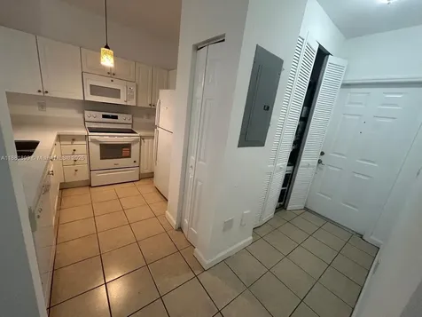 1650 NE 33rd Avenue Homestead FL 33033