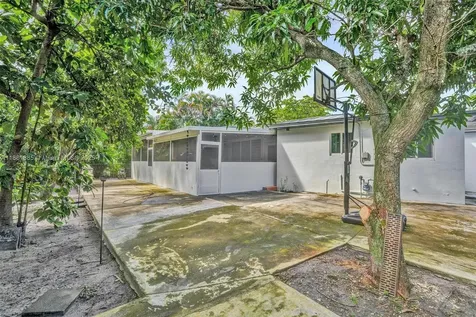 12585 NE Miami Court North Miami FL 33161