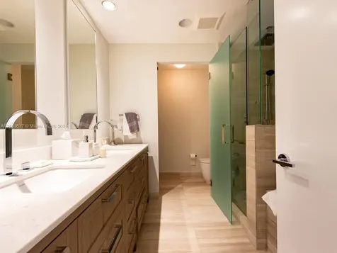 360 Ocean Drive Key Biscayne FL 33149