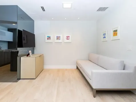 360 Ocean Drive Key Biscayne FL 33149