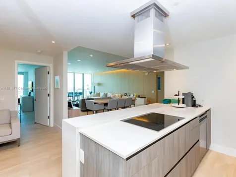 360 Ocean Drive Key Biscayne FL 33149