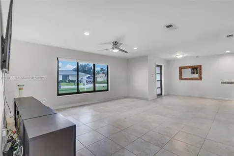 407 NW 18th Street Homestead FL 33030