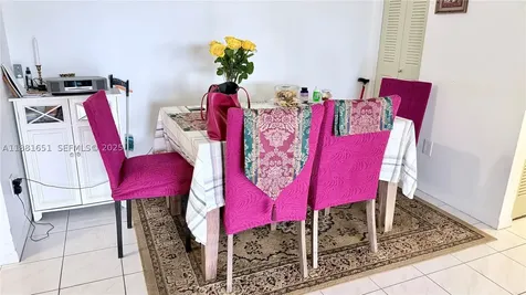 9794 N Belfort Circle Tamarac FL 33321