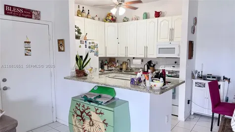 9794 N Belfort Circle Tamarac FL 33321