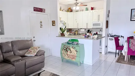 9794 N Belfort Circle Tamarac FL 33321