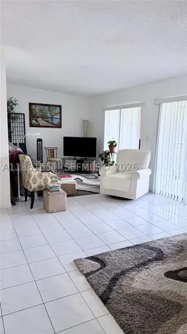 9794 N Belfort Circle Tamarac FL 33321