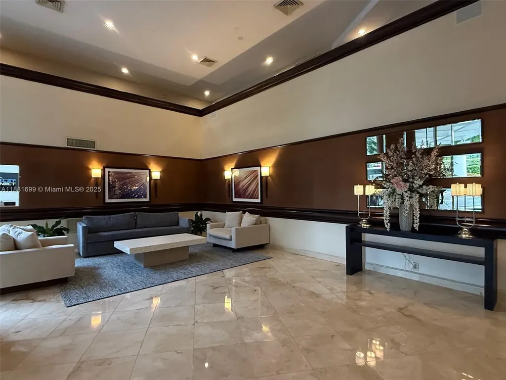 3400 NE 192nd Street Aventura FL 33180
