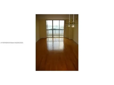 3400 NE 192nd Street Aventura FL 33180