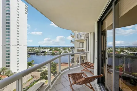 20191 E Country Club Drive Aventura FL 33180