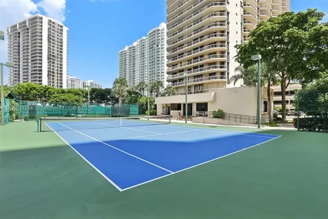 20191 E Country Club Drive Aventura FL 33180