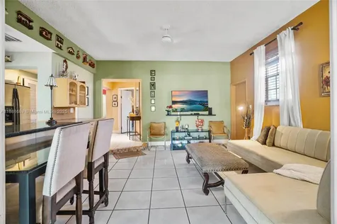 10031 SW 46th Street Miami FL 33165