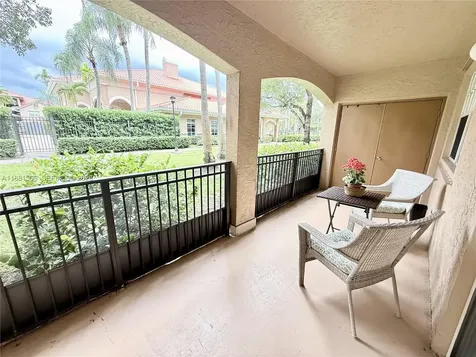 11700 SW 1st Street Pembroke Pines FL 33025