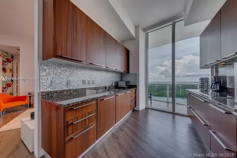 15811 Collins Avenue Sunny Isles Beach FL 33160