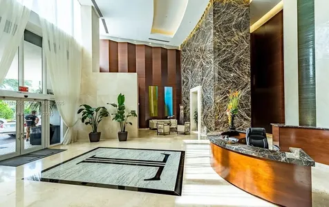 15811 Collins Avenue Sunny Isles Beach FL 33160