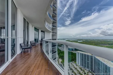 15811 Collins Avenue Sunny Isles Beach FL 33160