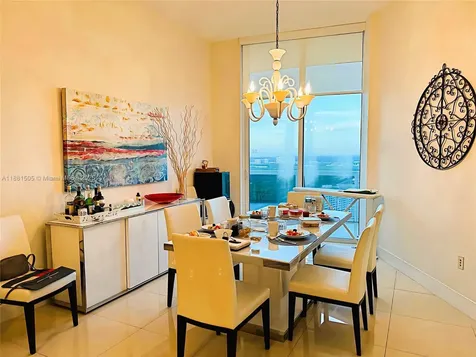 15811 Collins Avenue Sunny Isles Beach FL 33160