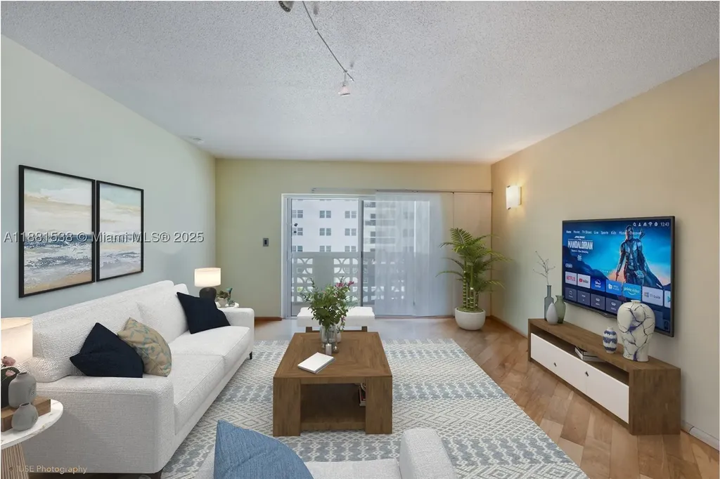 1901 S Ocean Drive Hollywood FL 33019