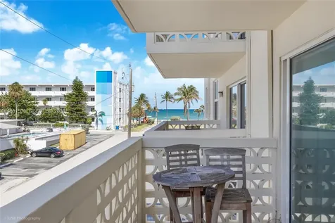 1901 S Ocean Drive Hollywood FL 33019