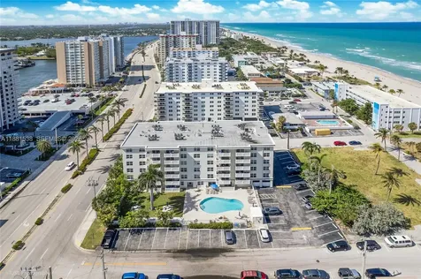 1901 S Ocean Drive Hollywood FL 33019