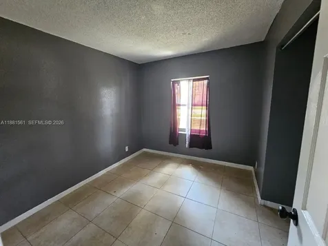 325 SW 80th Terrace North Lauderdale FL 33068