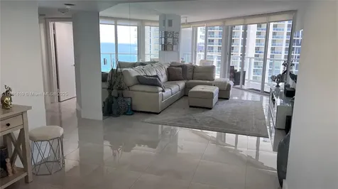 16485 Collins Avenue Sunny Isles Beach FL 33160