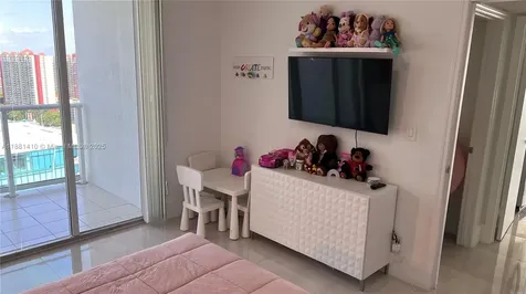 16485 Collins Avenue Sunny Isles Beach FL 33160