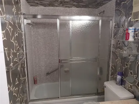 1300 St Charles Place Pembroke Pines FL 33026
