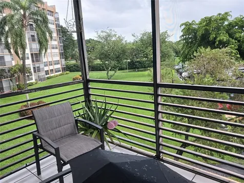 1300 St Charles Place Pembroke Pines FL 33026