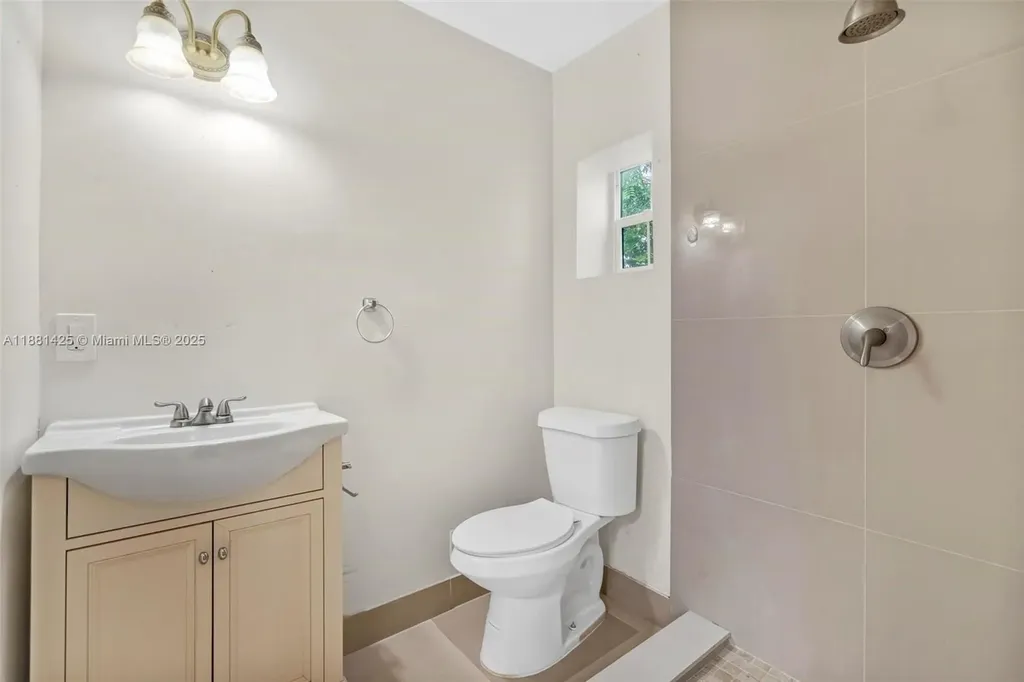 5119 Oak Hill Road Delray Beach FL 33484