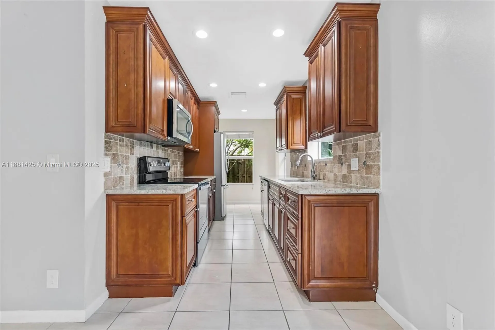 5119 Oak Hill Road Delray Beach FL 33484