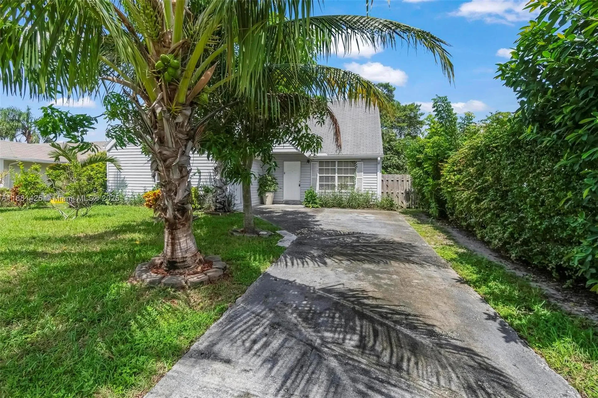 5119 Oak Hill Road Delray Beach FL 33484