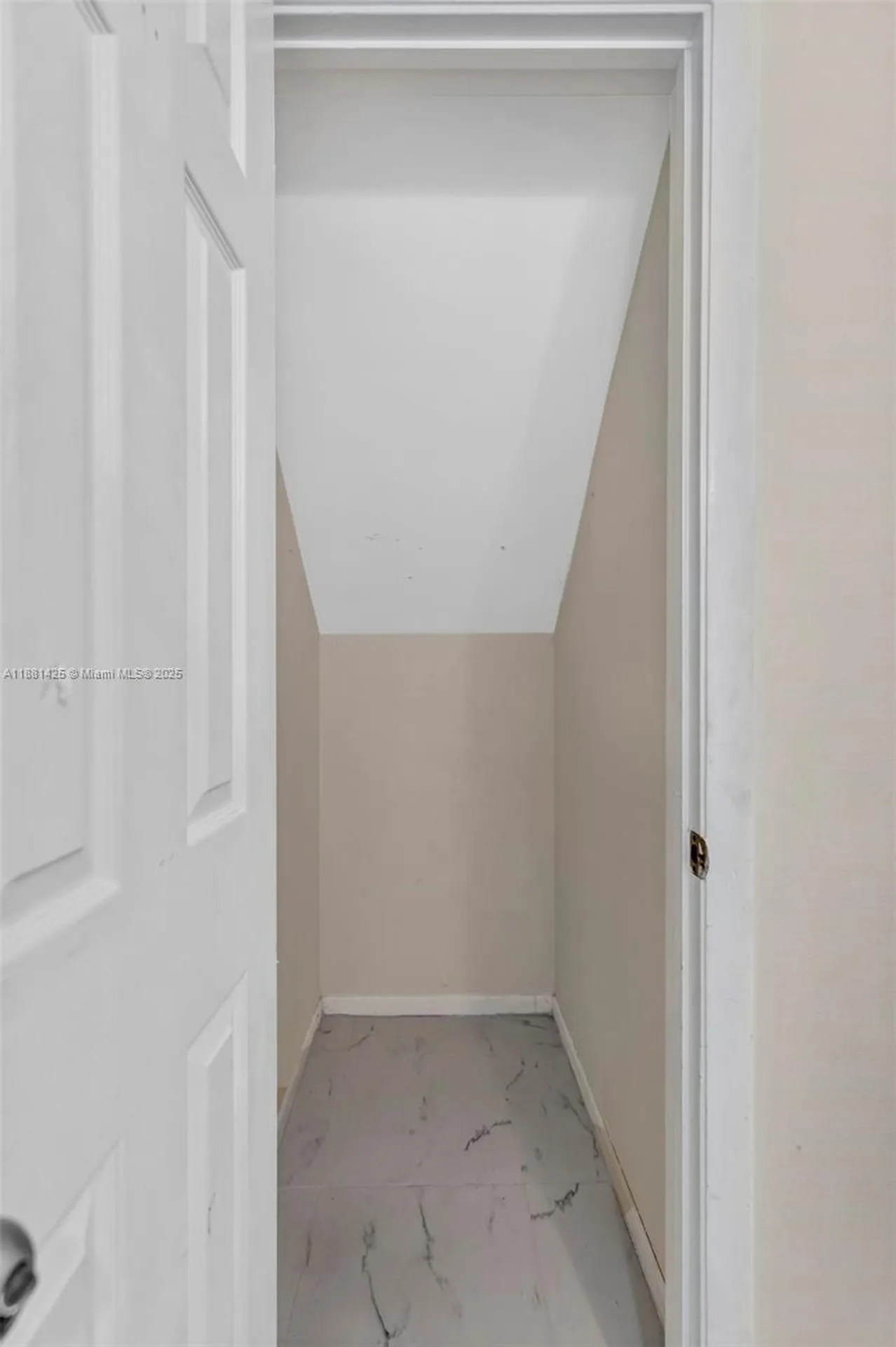 5119 Oak Hill Road Delray Beach FL 33484