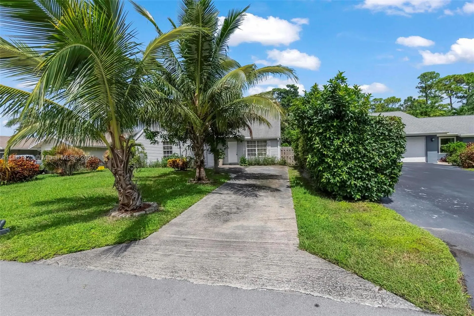 5119 Oak Hill Road Delray Beach FL 33484
