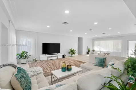 1155 Tyler Street Hollywood FL 33019