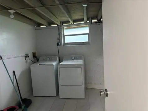 13041 NW 17th Court Miami FL 33167